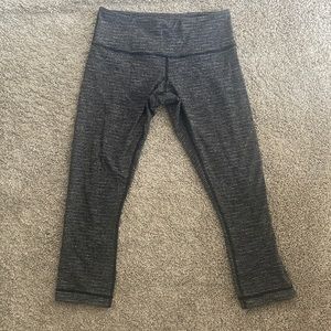 Lululemon cropped leggings